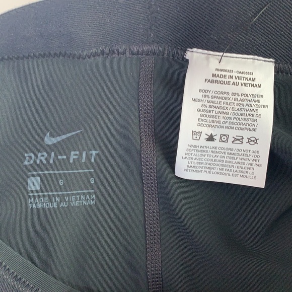 Nike Pro TIGHT Coolant Training Leggings 3/4 Length Dri-Fit Girls Large 09B35 - Picture 8 of 10